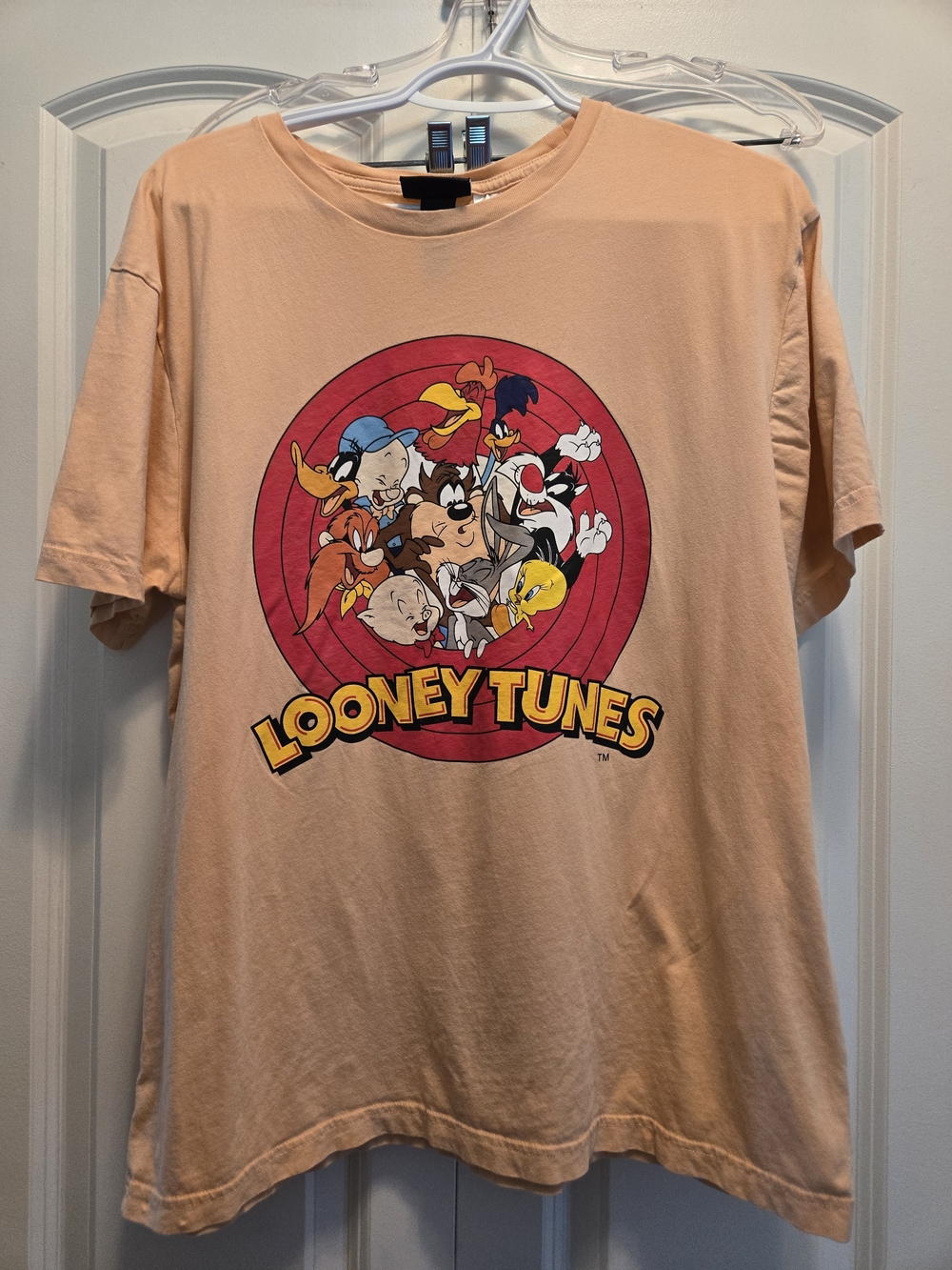 H&M Looney Tunes Peach Graphic Tee - Men’s Casual Shirt